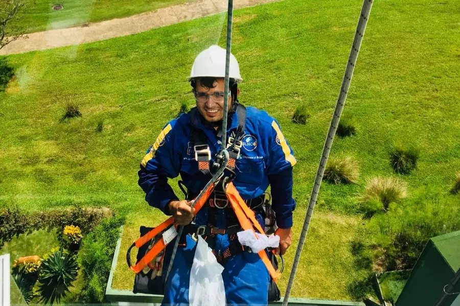Aseador en Alturas
